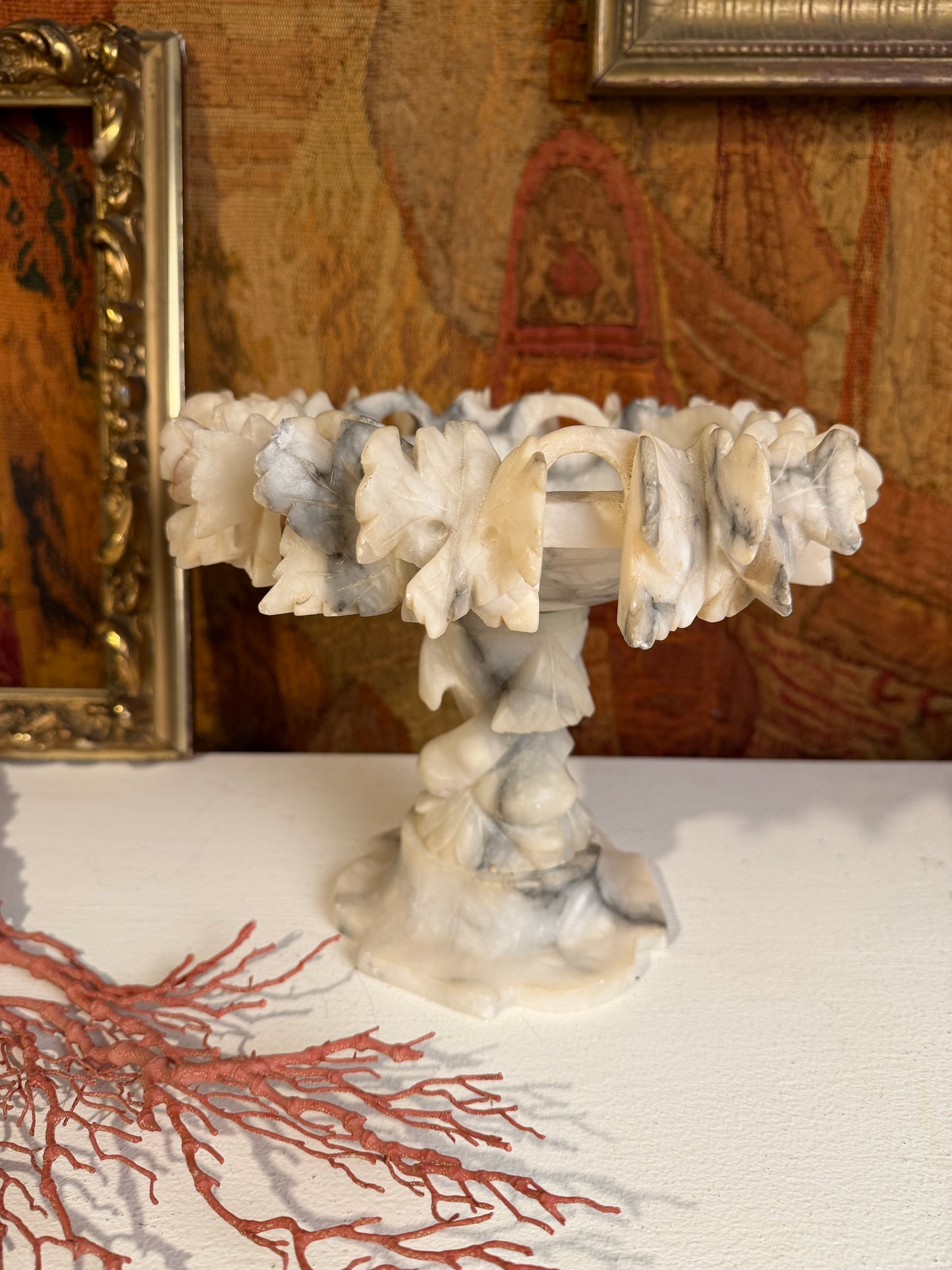 Vintage Alabaster Tazza