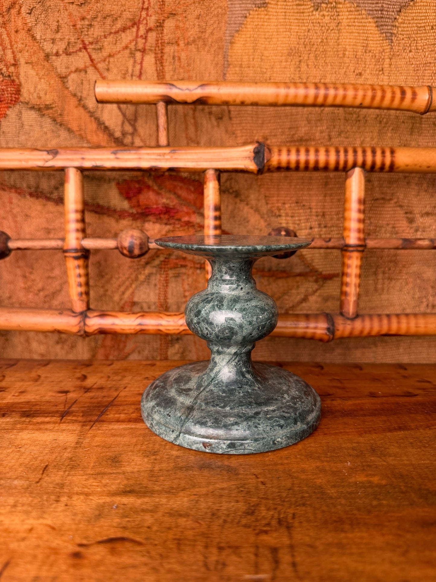 Green Marble Riser