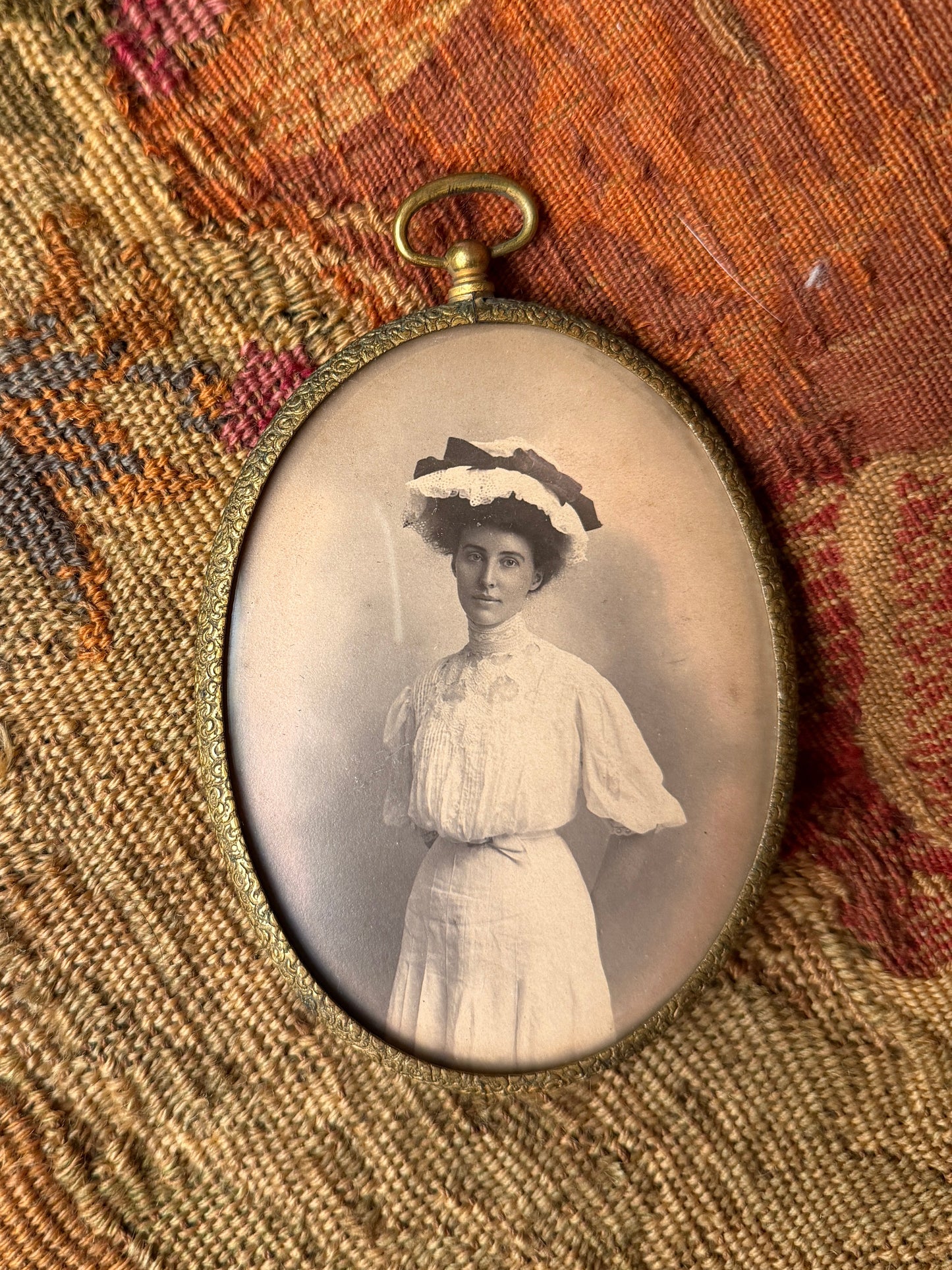 Oval Brass-Tone Portrait Frame